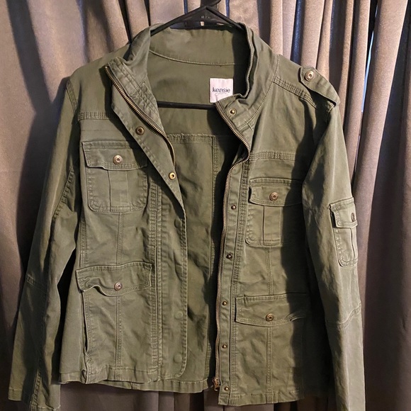 Army green jacket - Picture 1 of 2